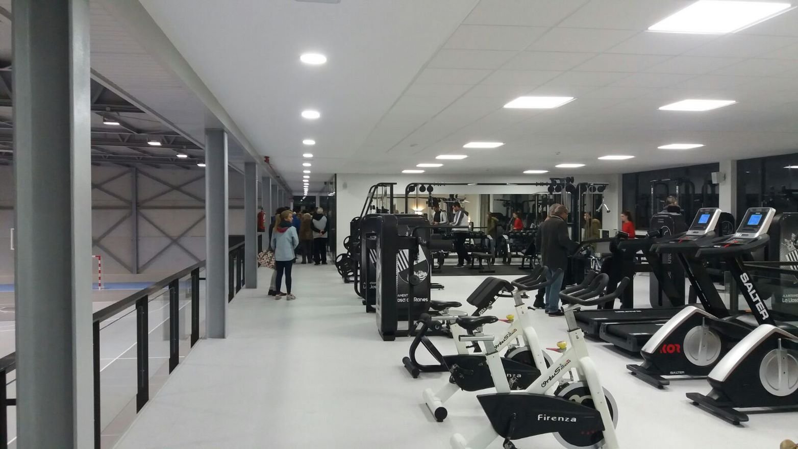 PABELLÓN POLIDEPORTIVO MULTIFUNCIONAL EN LA LLOSA DE RANES